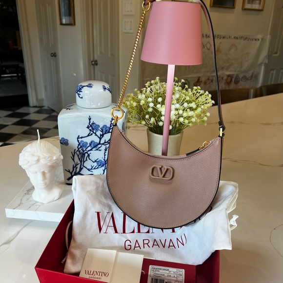 VLOGO SIGNATURE CALFSKIN HOBO MINI BAG WITH JEWEL LOGO - Picture 6 of 12